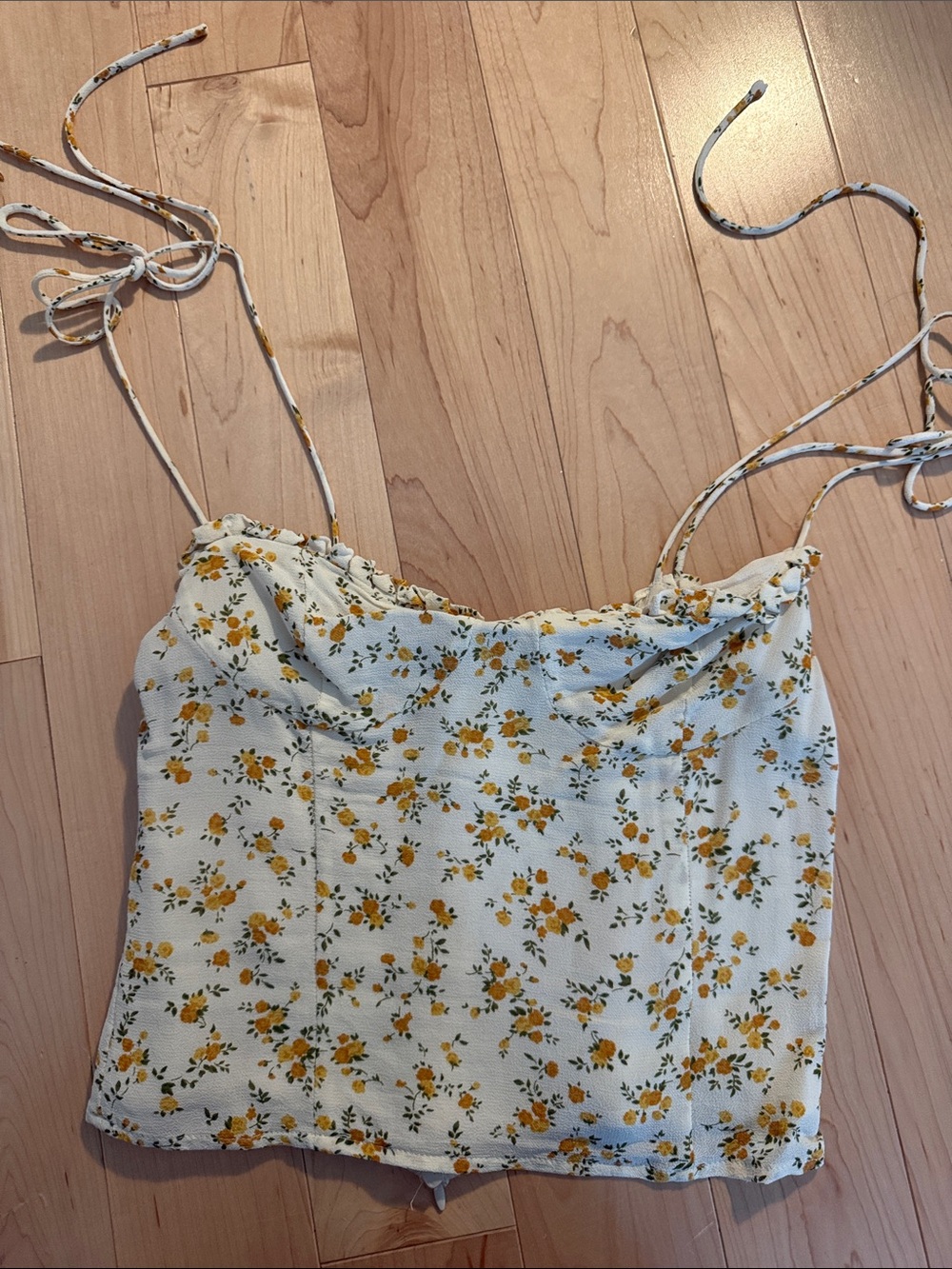 Women’s White Floral Spaghetti Strap Cami Top Reformation